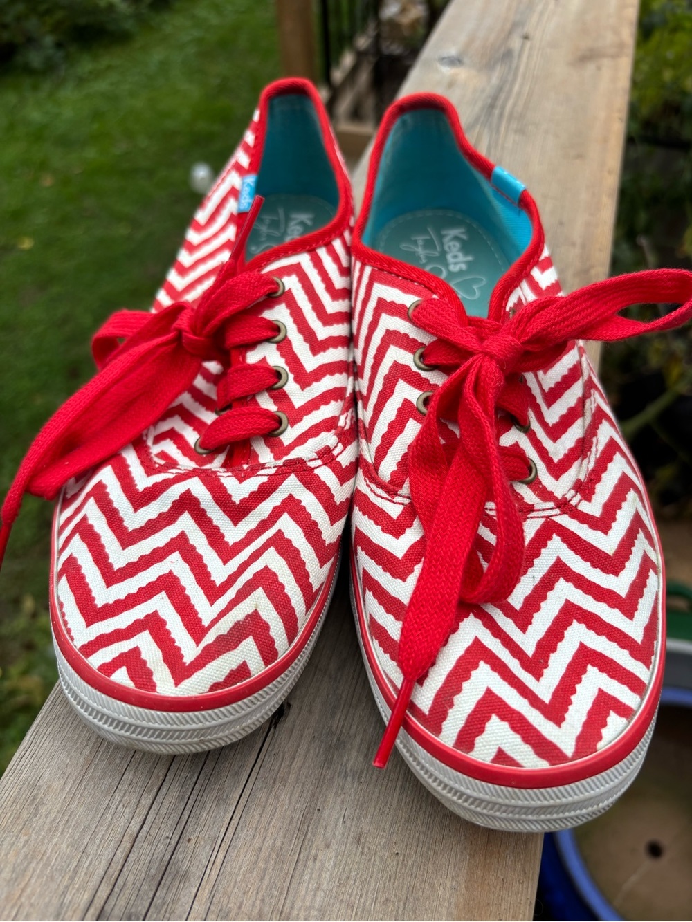 Keds x Taylor Swift Red Chevron Champion Sneakers Size 8